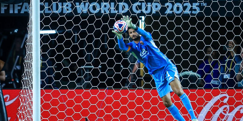 Công Nghệ Ref Cam Và Luật Mới Ở FIFA Club World Cup 2025 2 Quy định mới về thời gian kiểm soát bóng của thủ môn