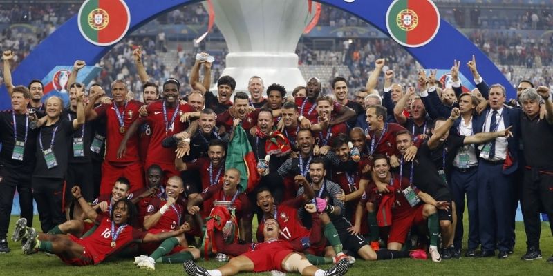 Vô Địch Châu Âu 26 Bức tranh toàn cảnh giải Vô địch Châu Âu