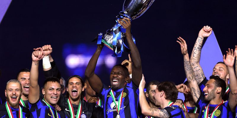 ITALIA 27 Toàn cảnh hệ thống giải đấu chuyên nghiệp